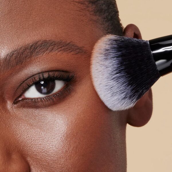 e.l.f. Dual-Ended Cream + Powder Brush - Image 2